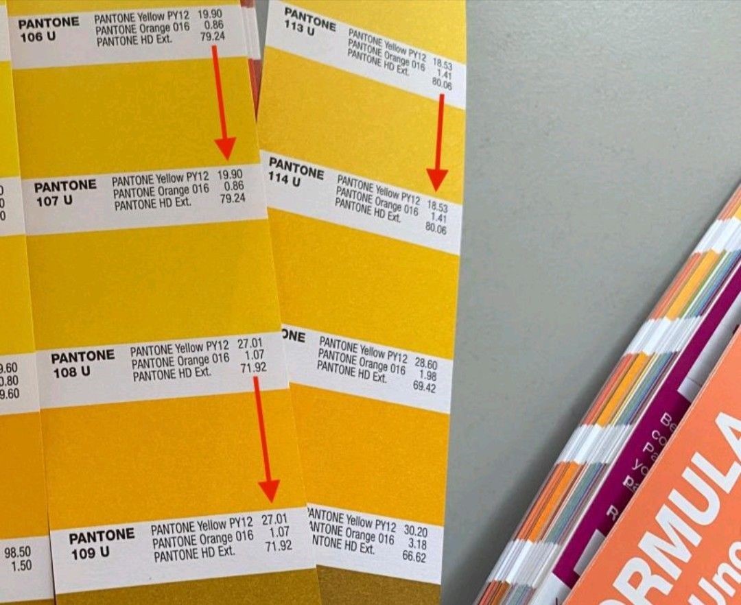 pantone.jpg