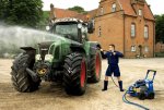 poseidon-8-pressure-washer-in-use.jpg